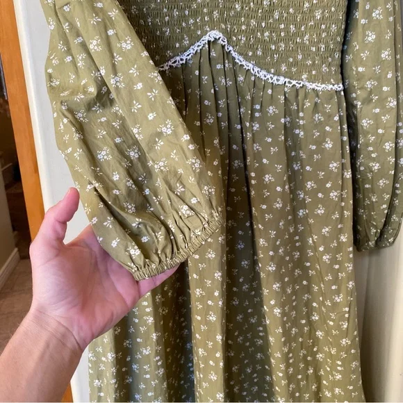 The Stockplace Green Floral Cottage Willow Midi Dress - Picture 7 of 12